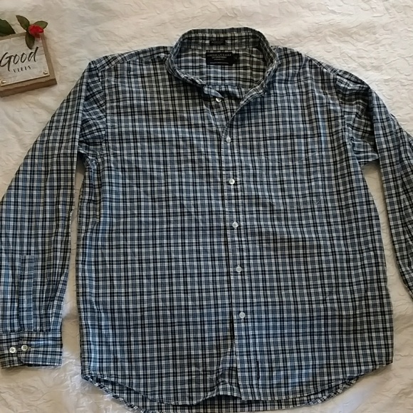 Shirt - Picture 2 of 3